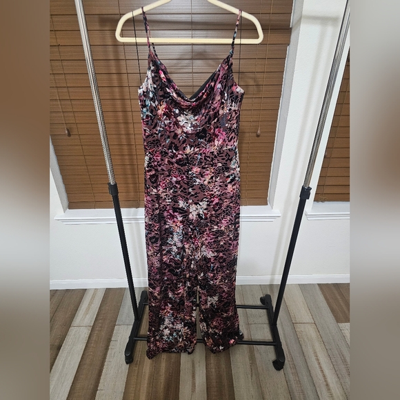 Women's clothing (154) - Picture 4 of 6